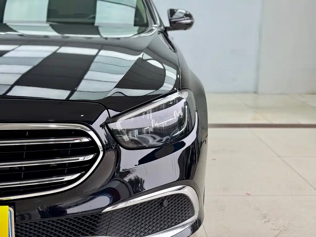 Mercedes-Benz Mercedes-Benz E-Class 2022 Facelift E 300 L Luxury 2022 - thumbnail 4