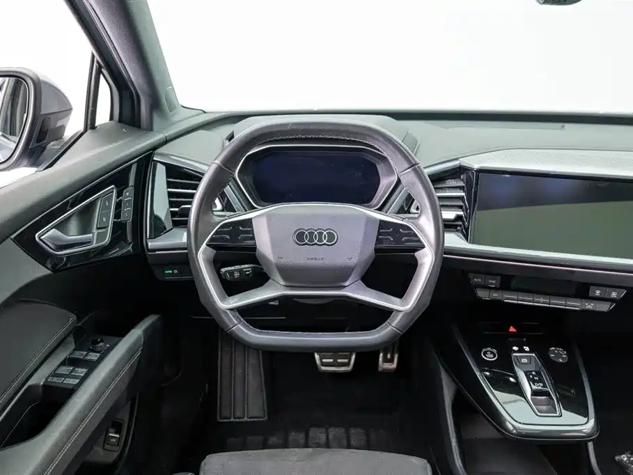Audi Audi Q4 e-tron 2023 50 e-tron quattro Advanced Edition 2024 - thumbnail 16