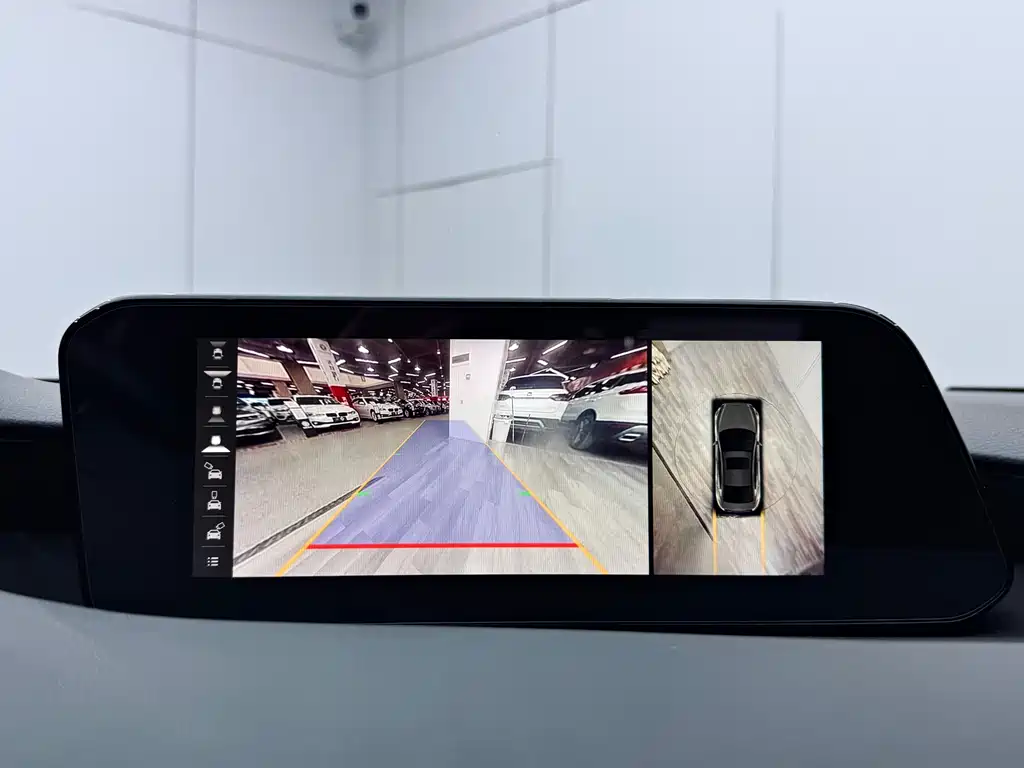 Mazda Mazda 3 Axela 2022 2.0L Automatic Zhiya Obsidian Edition 2022 - thumbnail 13