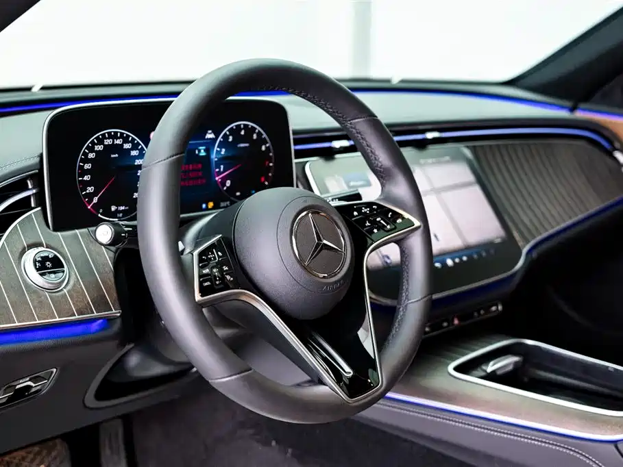 Mercedes-Benz Mercedes-Benz E-Class 2025 Updated E 300 L Fashion Edition 2025 - thumbnail 17