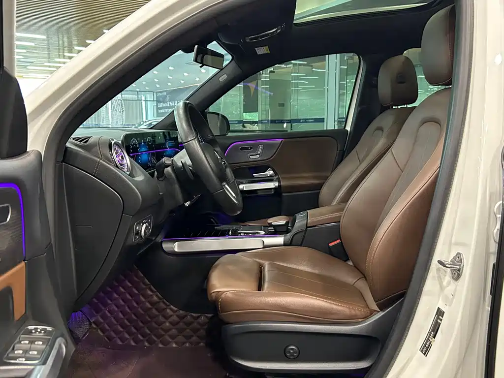Mercedes-Benz Mercedes-Benz GLB 200 Fashion Edition 2020 Facelift 2020 - thumbnail 4