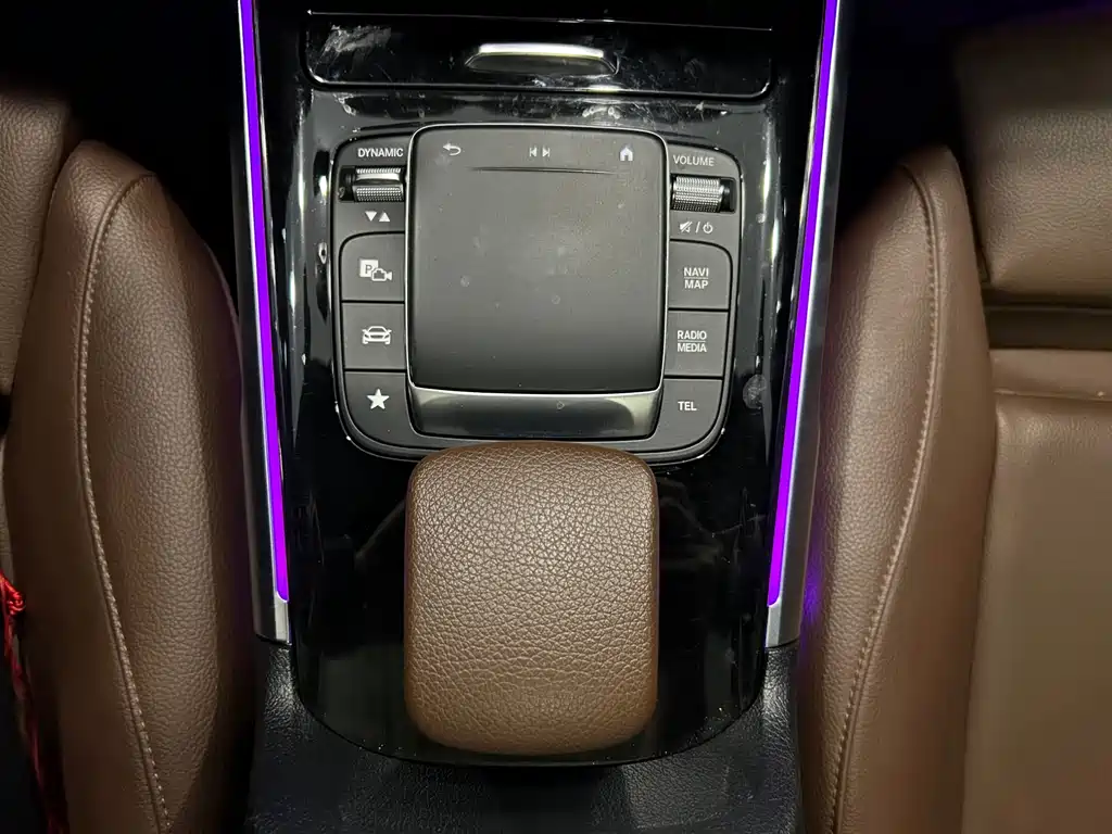 Mercedes-Benz Mercedes-Benz GLB 200 Fashion Edition 2020 Facelift 2020 - thumbnail 11