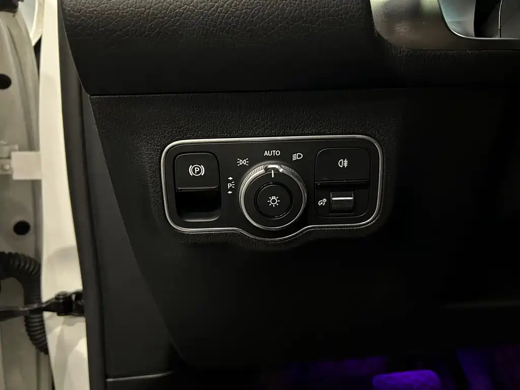 Mercedes-Benz Mercedes-Benz GLB 200 Fashion Edition 2020 Facelift 2020 - thumbnail 16