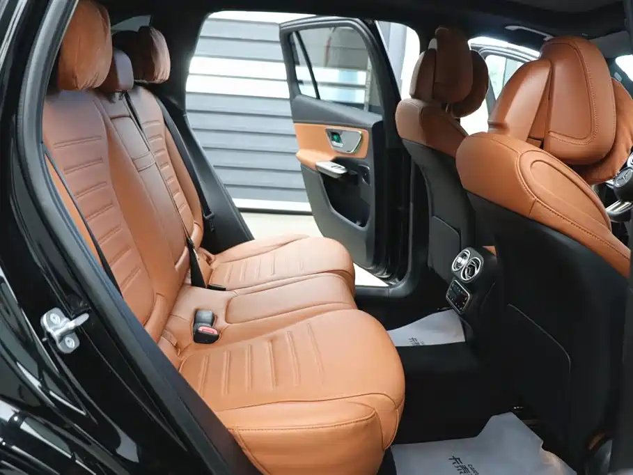 Mercedes-Benz Mercedes-Benz GLC 2023 GLC 260 L 4MATIC Luxury 5-Seater 2023 - thumbnail 24