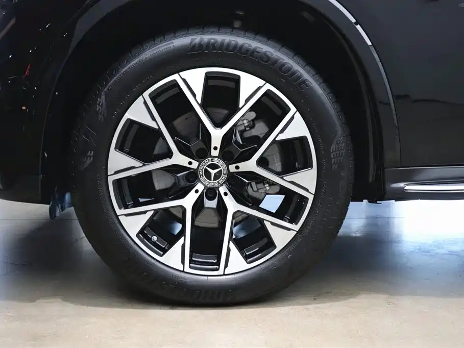 Mercedes-Benz Mercedes-Benz GLC 2023 GLC 260 L 4MATIC Luxury 5-Seater 2023 - thumbnail 28