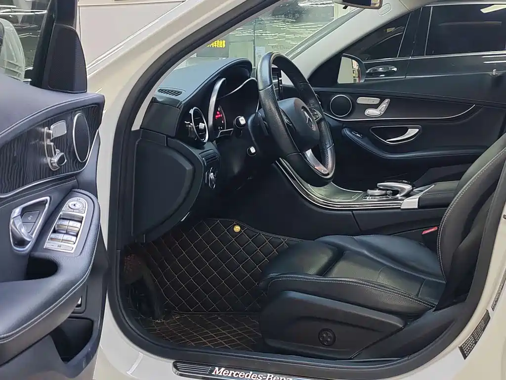 Mercedes-Benz Mercedes-Benz C-Class 2018 C 200 L Sport Edition 2018 - thumbnail 8