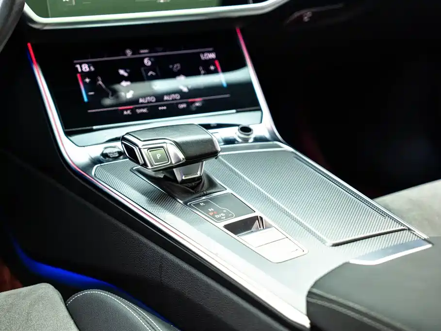 Audi Audi A6L 2023 40 TFSI Luxury Dynamic Edition 2024 - thumbnail 14