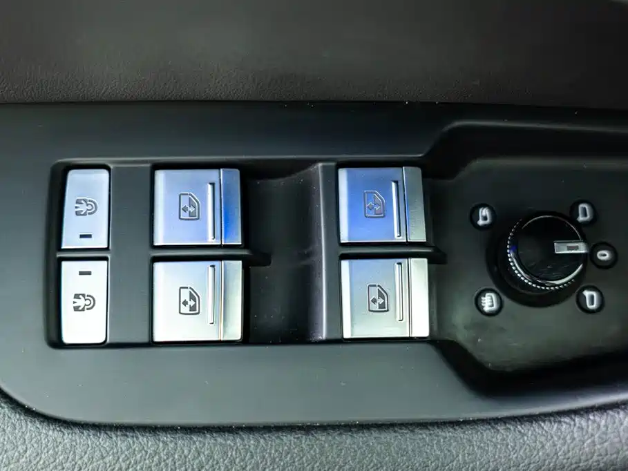 Audi Audi A6L 2023 40 TFSI Luxury Dynamic Edition 2024 - thumbnail 16