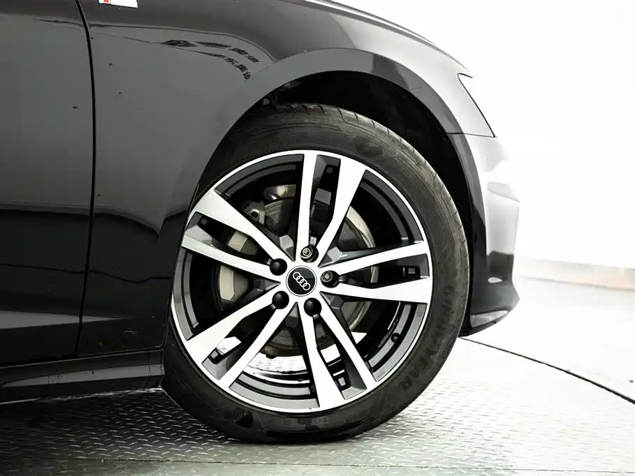 Audi Audi A6L 2023 40 TFSI Luxury Dynamic Edition 2024 - thumbnail 19