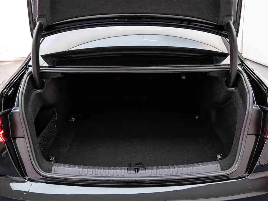Audi Audi A6L 2024 45 TFSI Zhenxuan Dynamic Edition 2024 - thumbnail 10