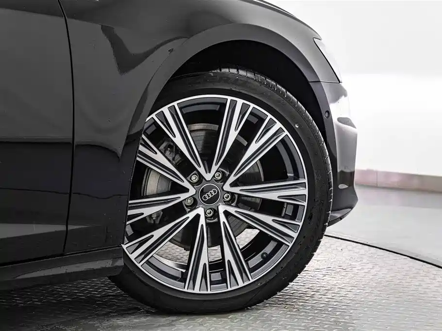 Audi Audi A6L 2024 45 TFSI Zhenxuan Dynamic Edition 2024 - thumbnail 20