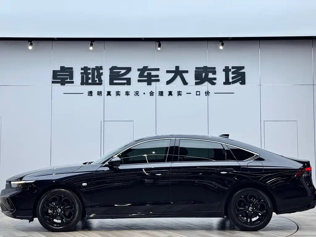 Honda Accord 2025 Sport Series 260TURBO Comfort Edition 2025 - thumbnail 4