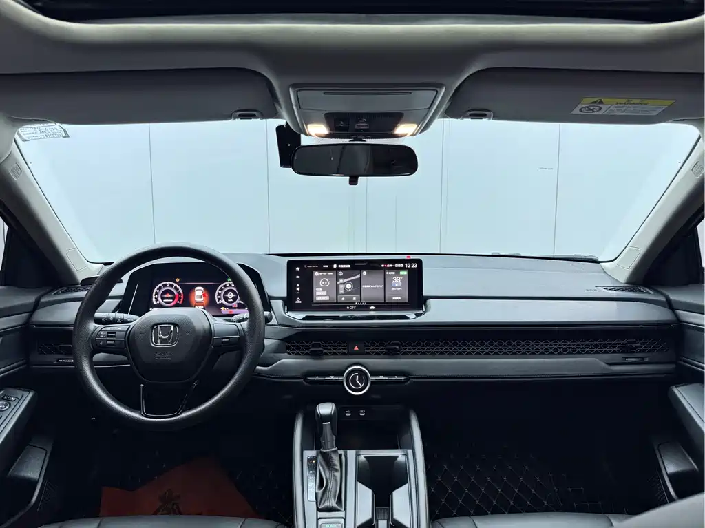 Honda Accord 2025 Sport Series 260TURBO Comfort Edition 2025 - thumbnail 17