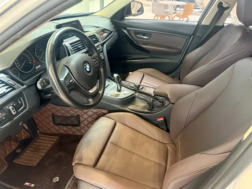 BMW BMW 3 Series 2018 320Li Fashion Edition 2018 - thumbnail 2