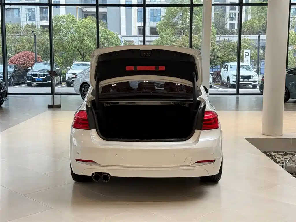 BMW BMW 3 Series 2018 320Li Fashion Edition 2018 - thumbnail 15
