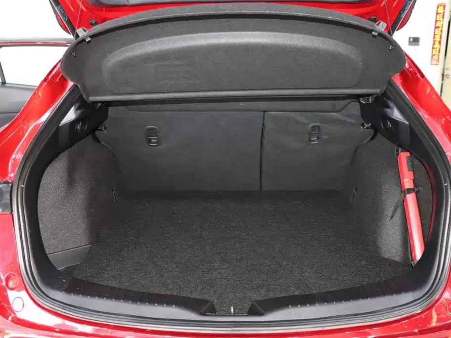 Mazda Mazda CX-4 2020 2.0L Automatic FWD Blue Sky Exploration Edition 2020 - thumbnail 15