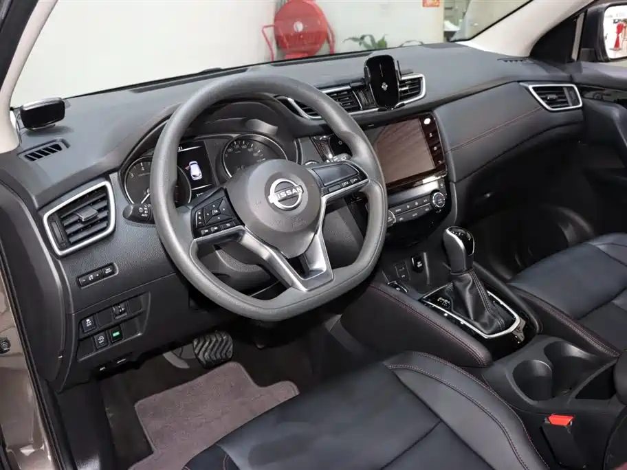 Nissan Nissan Qashqai 2023 Classic 2.0L CVT XV Comfort Edition 2024 - thumbnail 10