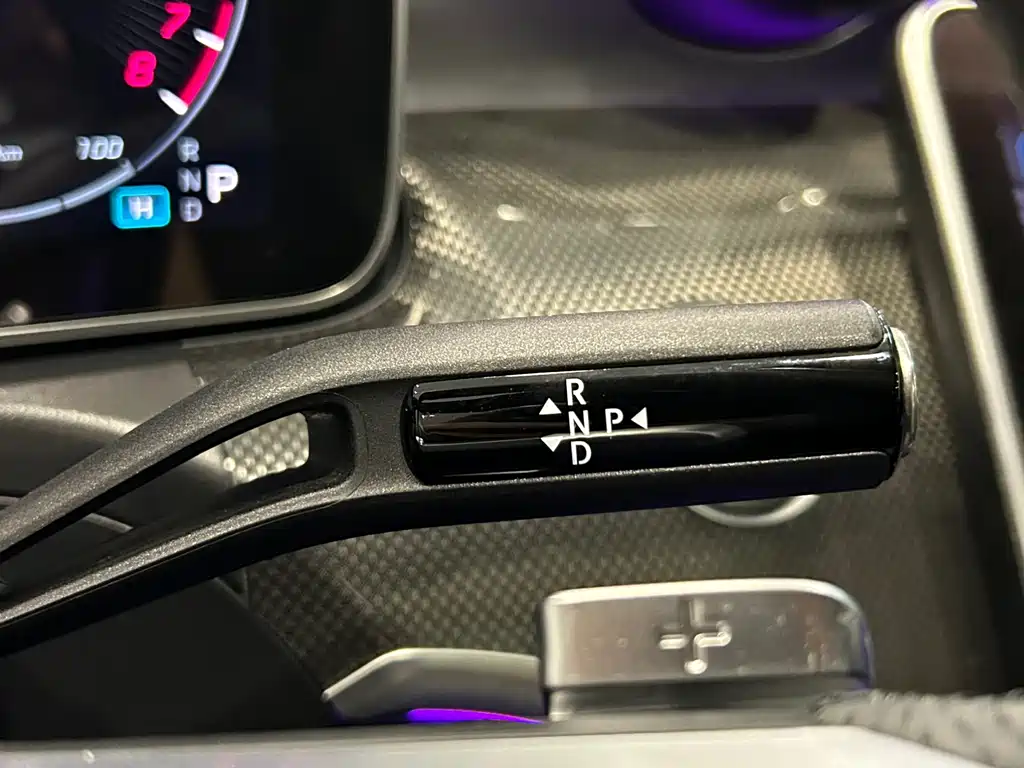 Mercedes-Benz Mercedes-Benz C-Class 2023 C 350 eL 2023 - thumbnail 12