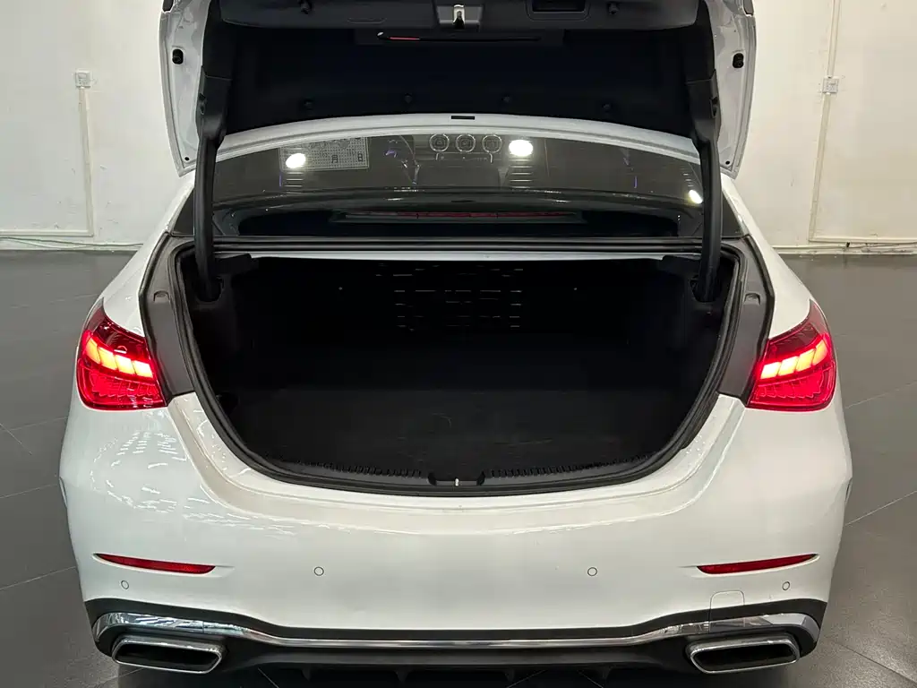 Mercedes-Benz Mercedes-Benz C-Class 2023 C 350 eL 2023 - thumbnail 29