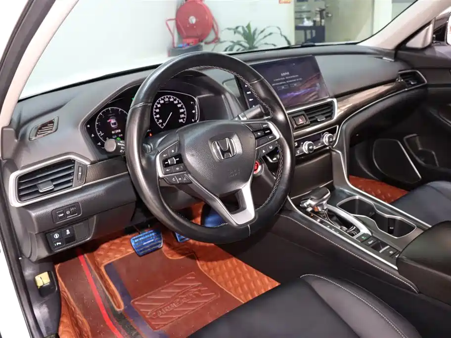 Honda 2022 Honda Accord 260TURBO Phantom Night Premium Edition 2023 - thumbnail 10