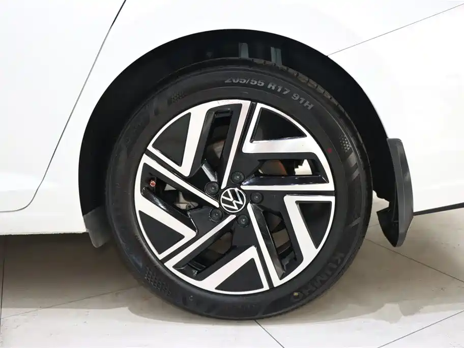 Volkswagen Volkswagen Sagitar 2023 300TSI DSG Beyond Edition 2024 - thumbnail 20