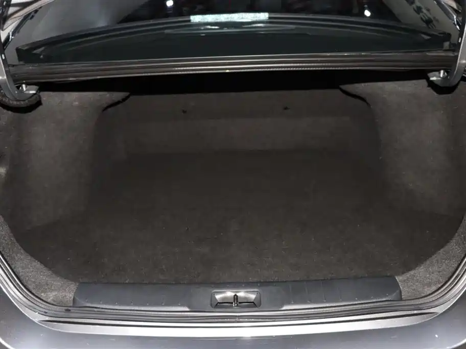 Nissan Nissan Sylphy 2022 e-POWER Super Intelligent Connectivity PLUS 2023 - thumbnail 17