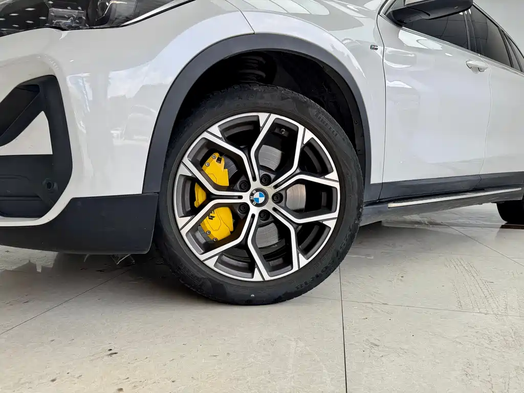 BMW BMW X1 2022 sDrive25Li Leading Edition 2022 - thumbnail 17