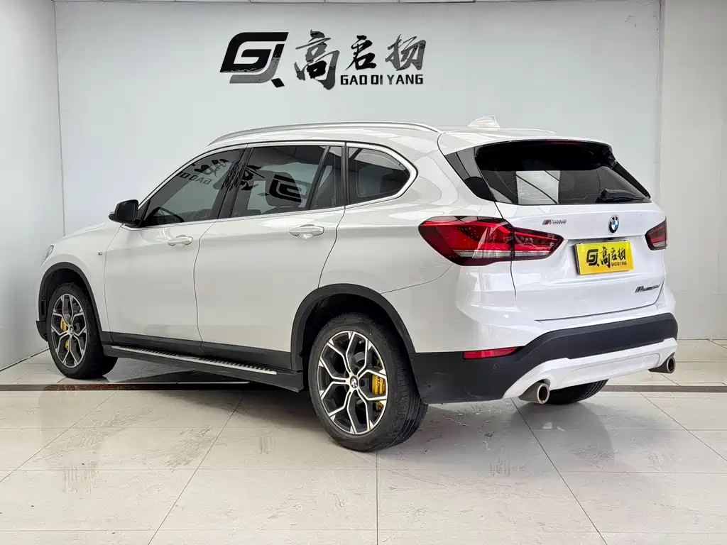 BMW BMW X1 2022 sDrive25Li Leading Edition 2022 - thumbnail 25