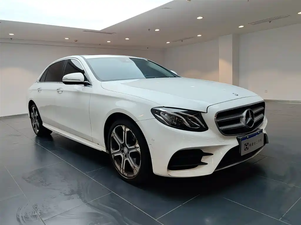 Mercedes-Benz Mercedes-Benz E-Class 2017 E 300 L Sport Fashion 2017 - thumbnail 2
