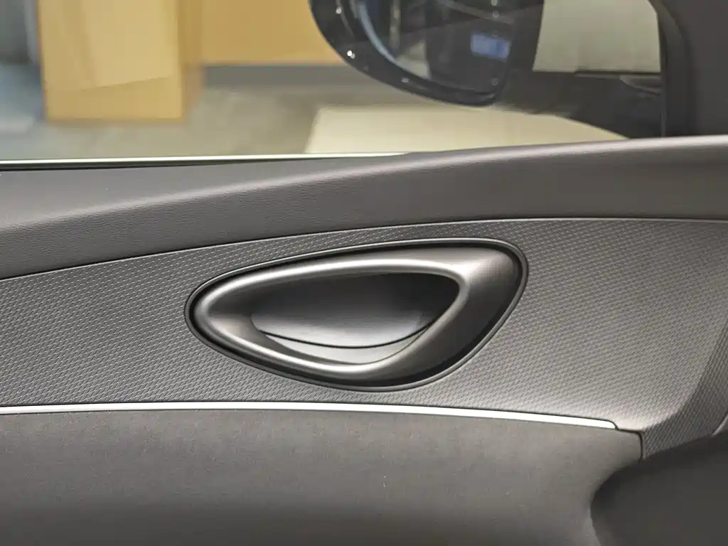 BYD BYD Seal 06 2026 DM-i Chaoxiang Edition 128KM Luxury Edition 2026 - thumbnail 9