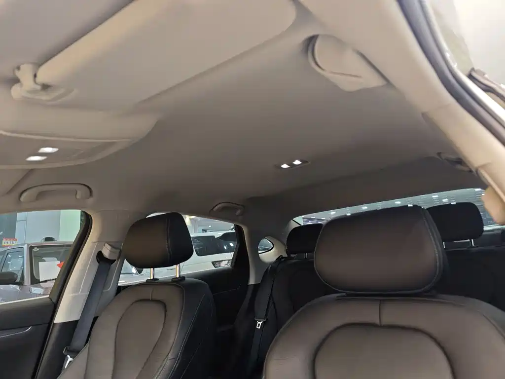 BYD BYD Seal 06 2026 DM-i Chaoxiang Edition 128KM Luxury Edition 2026 - thumbnail 13