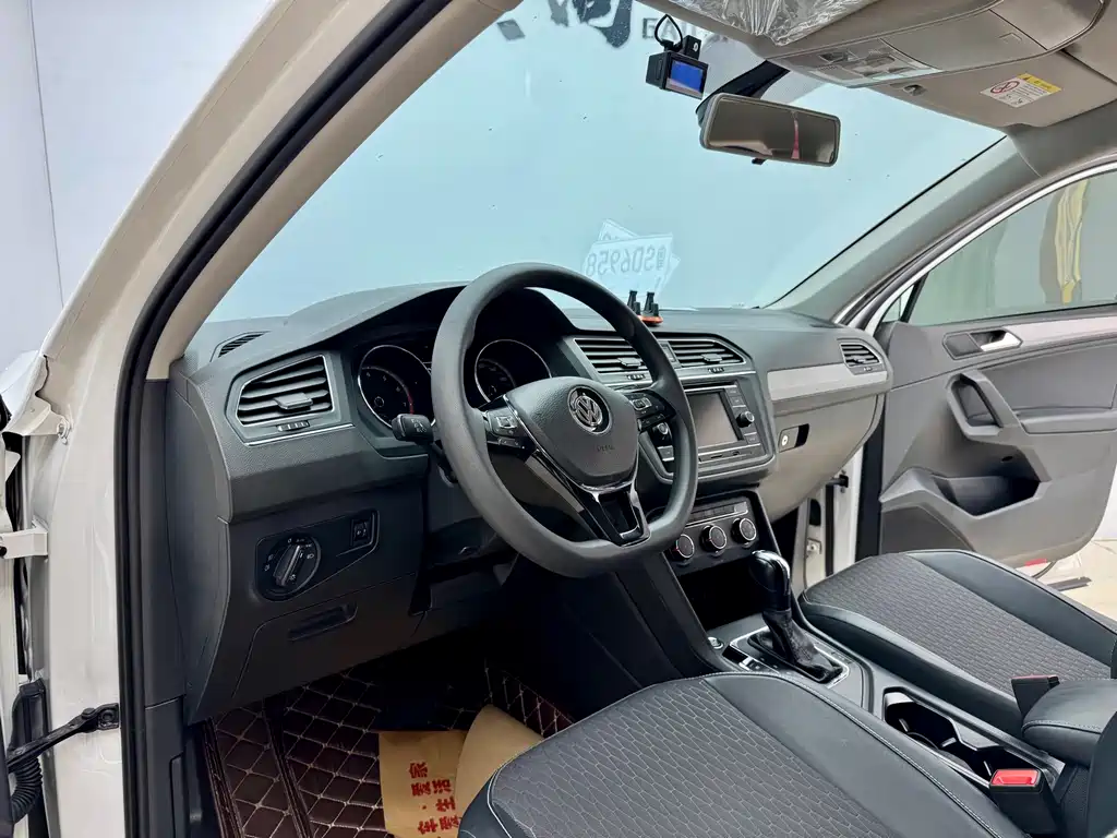 Volkswagen Tiguan L 2019 330TSI Auto FWD Fashion Edition China VI 2019 - thumbnail 7