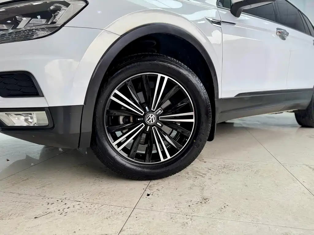Volkswagen Tiguan L 2019 330TSI Auto FWD Fashion Edition China VI 2019 - thumbnail 20