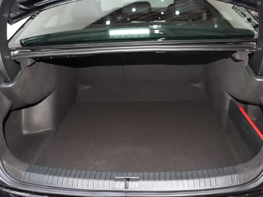 Volkswagen Volkswagen Passat 2023 Facelift 330TSI Elite Edition 2023 - thumbnail 17