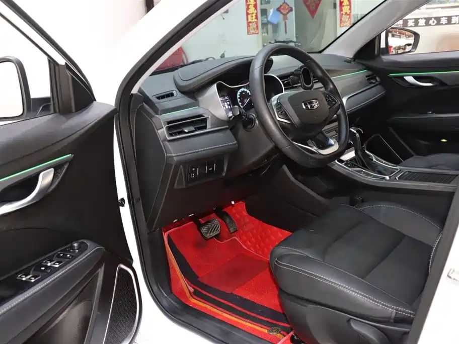 Geely Auto Geely Emgrand 2021 UP 1.5L CVT Luxury Edition 2021 - thumbnail 9