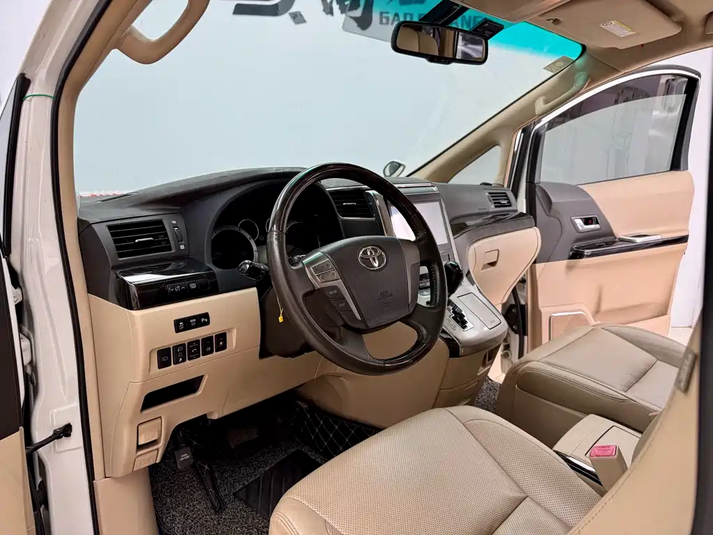 Toyota Alphard 2014 Middle East Edition 2016 - thumbnail 6