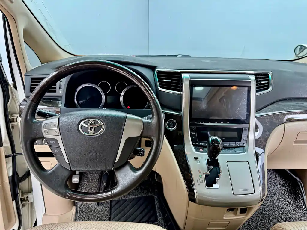Toyota Alphard 2014 Middle East Edition 2016 - thumbnail 19