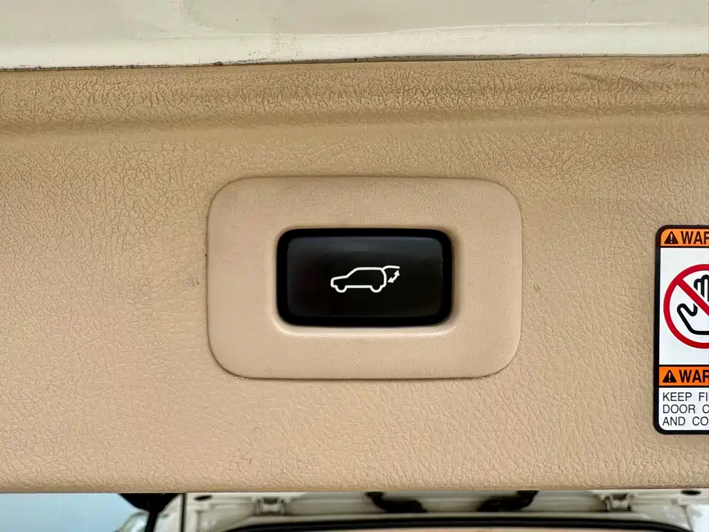 Toyota Alphard 2014 Middle East Edition 2016 - thumbnail 25