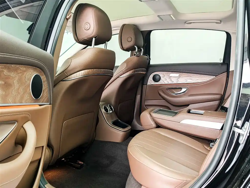 Mercedes-Benz Mercedes-Benz E-Class 2023 E 300 L Fashion 2023 - thumbnail 10