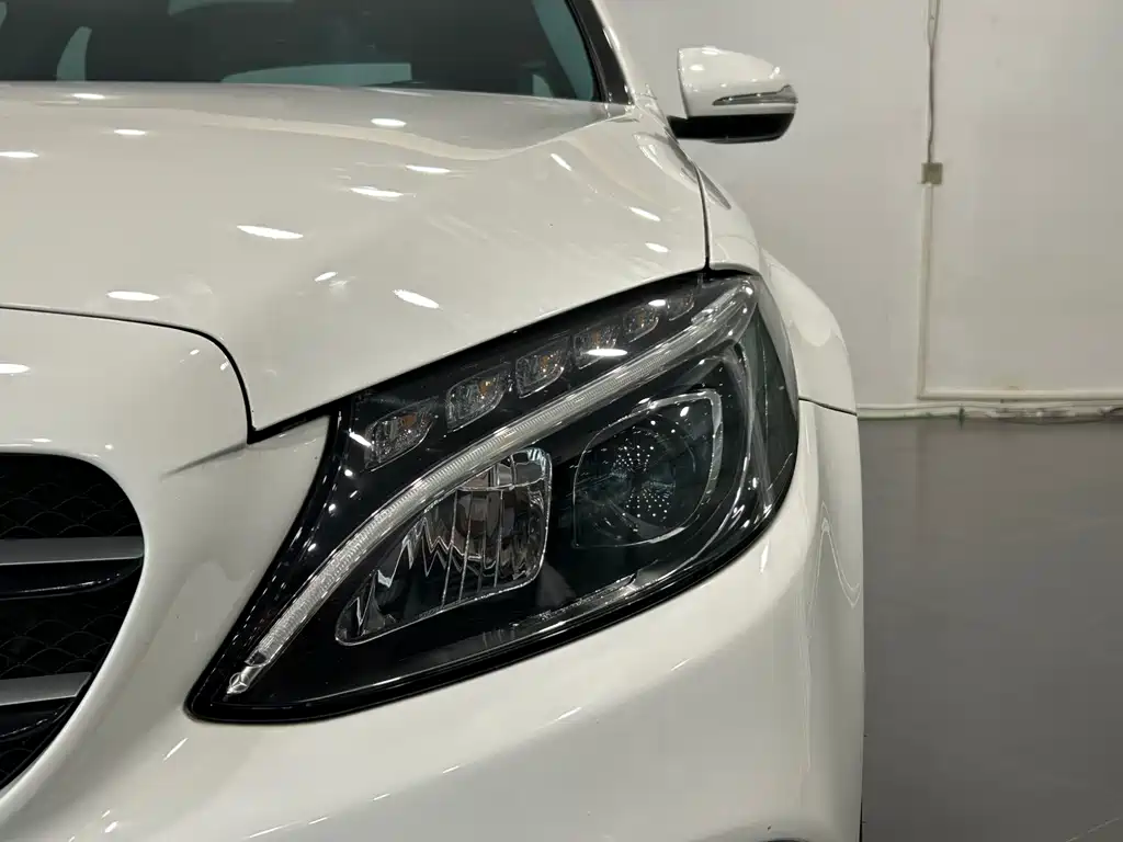 Mercedes-Benz Mercedes-Benz C-Class 2017 C 180 L Fashion Sports Edition 2017 - thumbnail 19