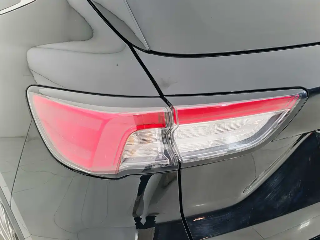 Ford Ford Escape 2020 EcoBoost 245 FWD Yaixiang Edition 2023 - thumbnail 18