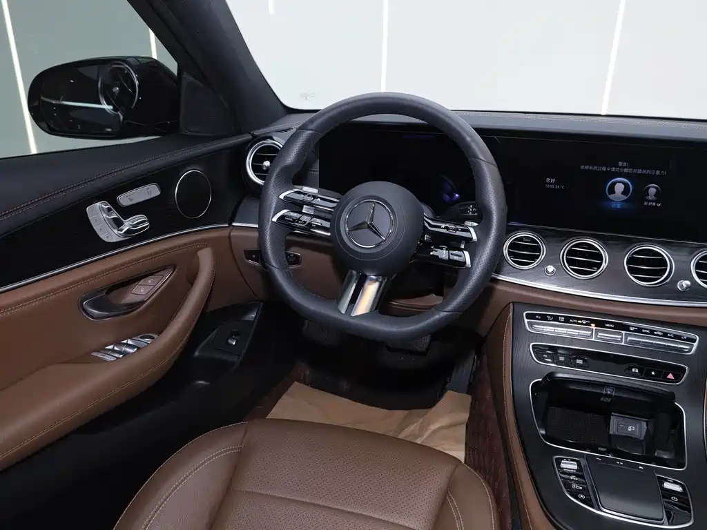 Mercedes-Benz Mercedes-Benz E-Class 2021 Facelift E 300 L Sport Fashion Edition 2021 - thumbnail 30