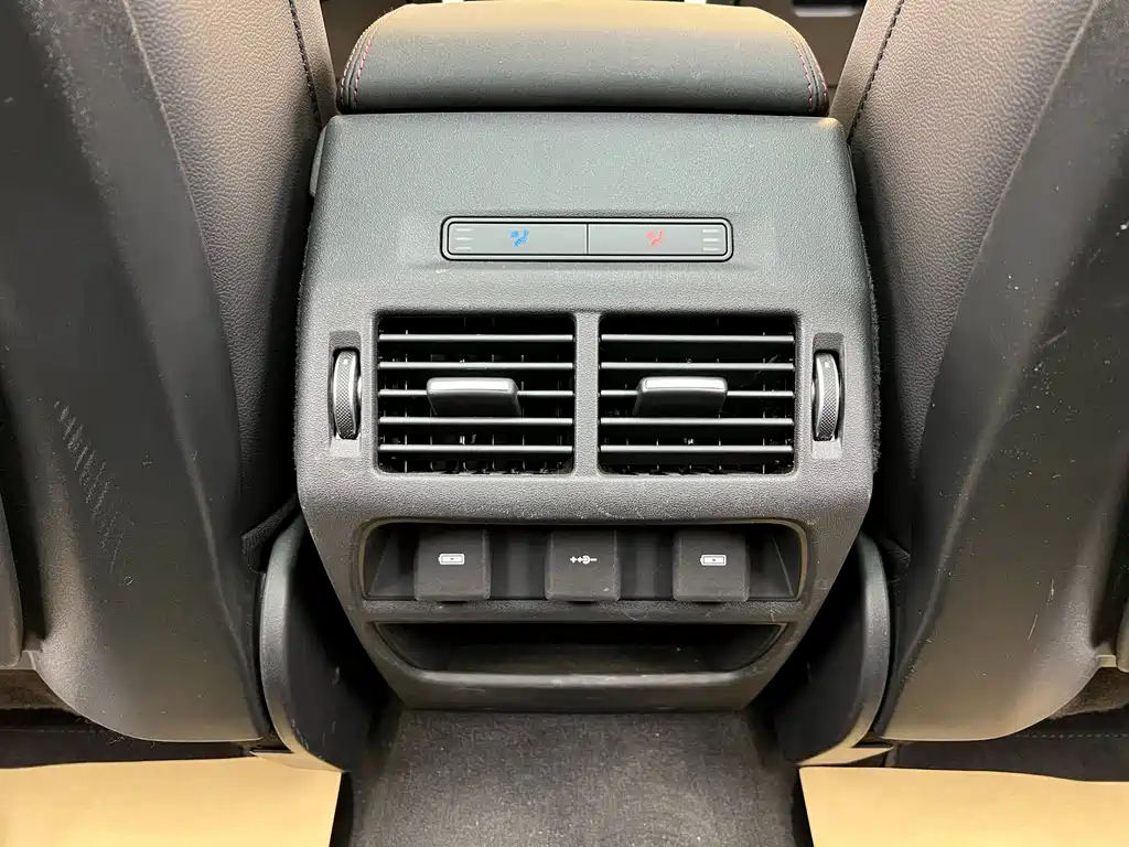 Land Rover Land Rover Discovery Sport 2022 249PS R-Dynamic S Performance Edition 5-Seat 2022 - thumbnail 28