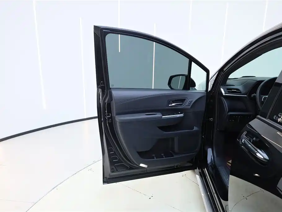 Toyota Toyota Granvia 2023 2.5L Hybrid Flagship VIP Edition 2024 - thumbnail 26