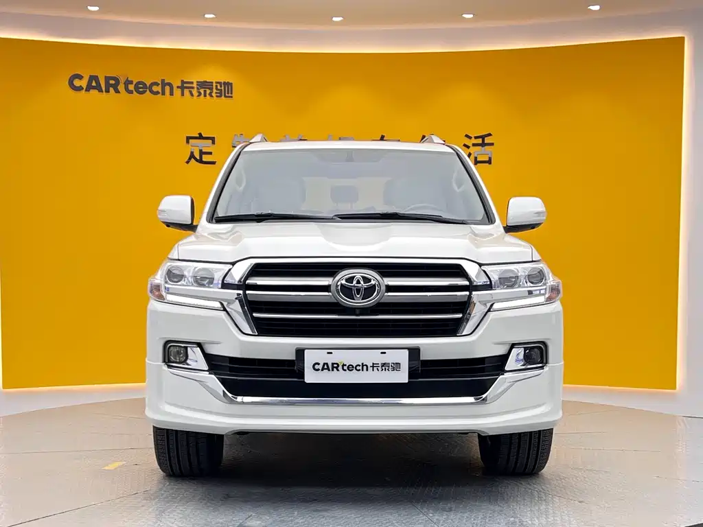 Toyota Land Cruiser (Import) 2017 4.0L Automatic 2019 - thumbnail 2