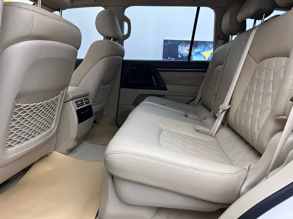 Toyota Land Cruiser (Import) 2017 4.0L Automatic 2019 - thumbnail 21