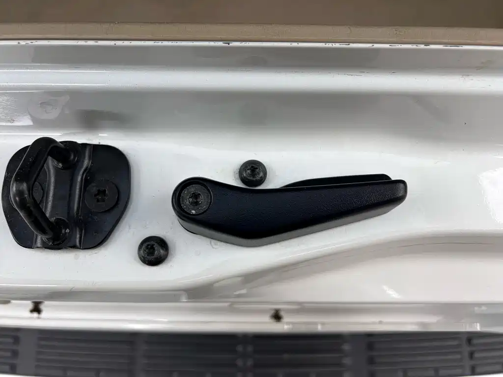 Toyota Land Cruiser (Import) 2017 4.0L Automatic 2019 - thumbnail 28
