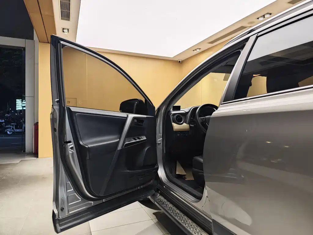 Toyota Toyota RAV4 2019 2.0L CVT FWD Fengshang Edition China VI 2019 - thumbnail 7