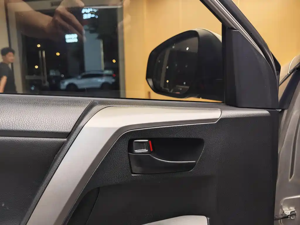 Toyota Toyota RAV4 2019 2.0L CVT FWD Fengshang Edition China VI 2019 - thumbnail 8