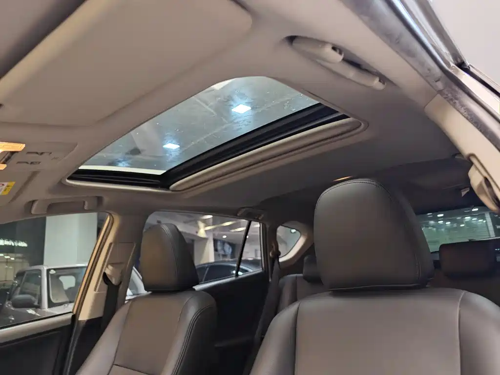 Toyota Toyota RAV4 2019 2.0L CVT FWD Fengshang Edition China VI 2019 - thumbnail 12